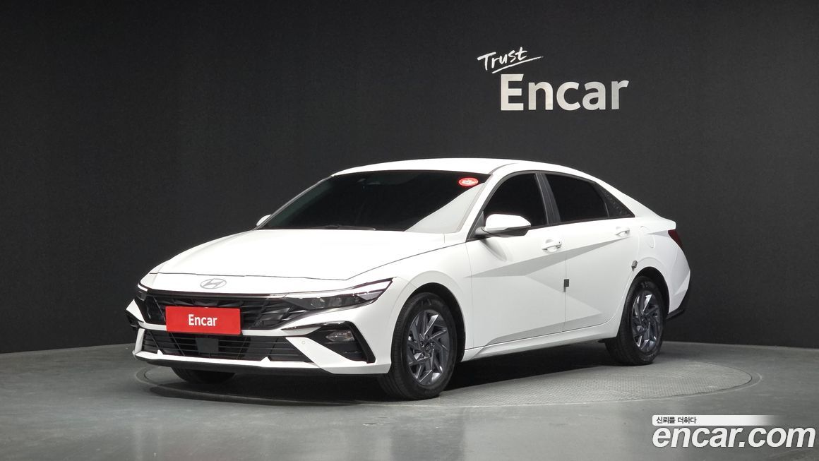 Hyundai AVANTE 2024