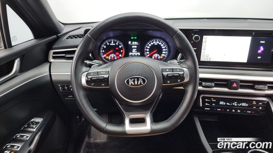 Kia K5 2021
