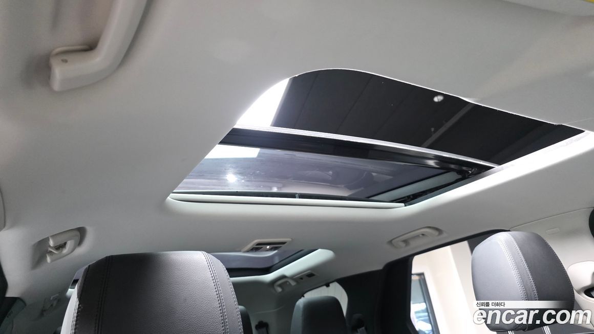 Land Rover Discovery 2018