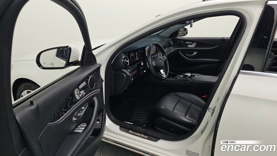 Mercedes-Benz E-Class 2017