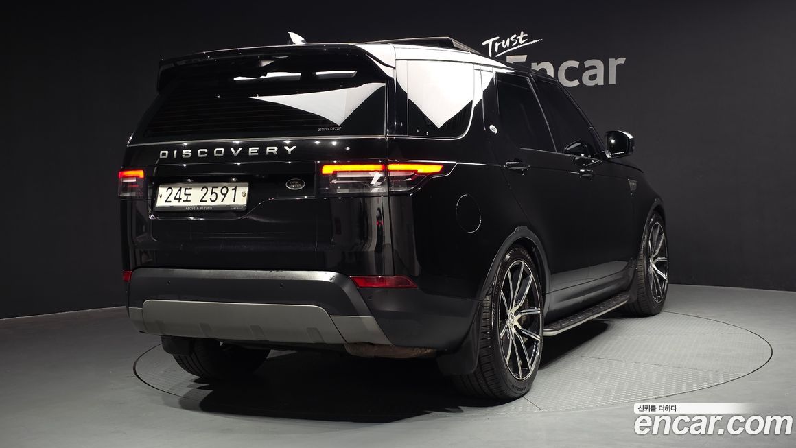 Land Rover Discovery 2018