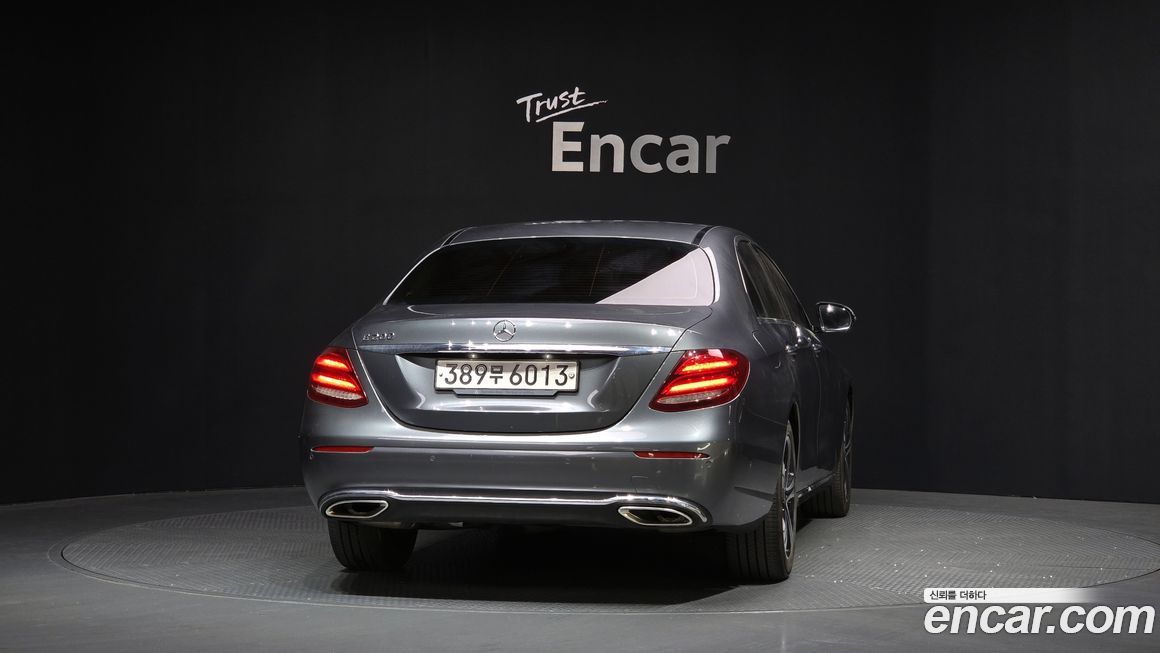 Mercedes-Benz E-Class 2017