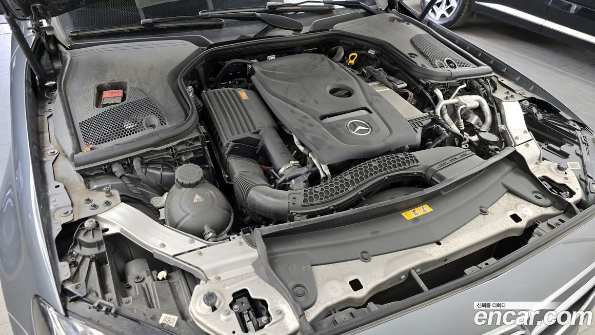 Mercedes-Benz E-Class 2017
