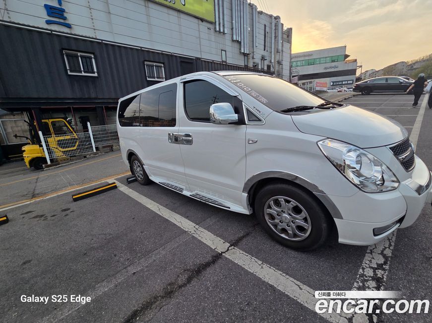 Hyundai Starex 2015
