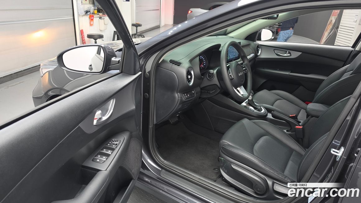 Kia K3 2023