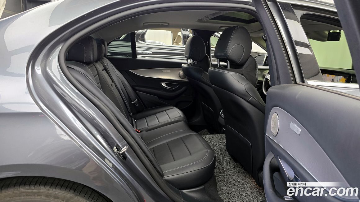 Mercedes-Benz E-Class 2017