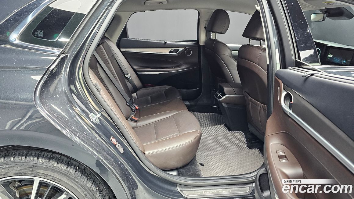 Hyundai Grandeur 2021