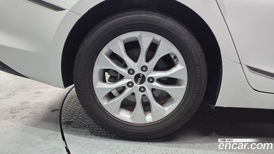 Kia K8 2022