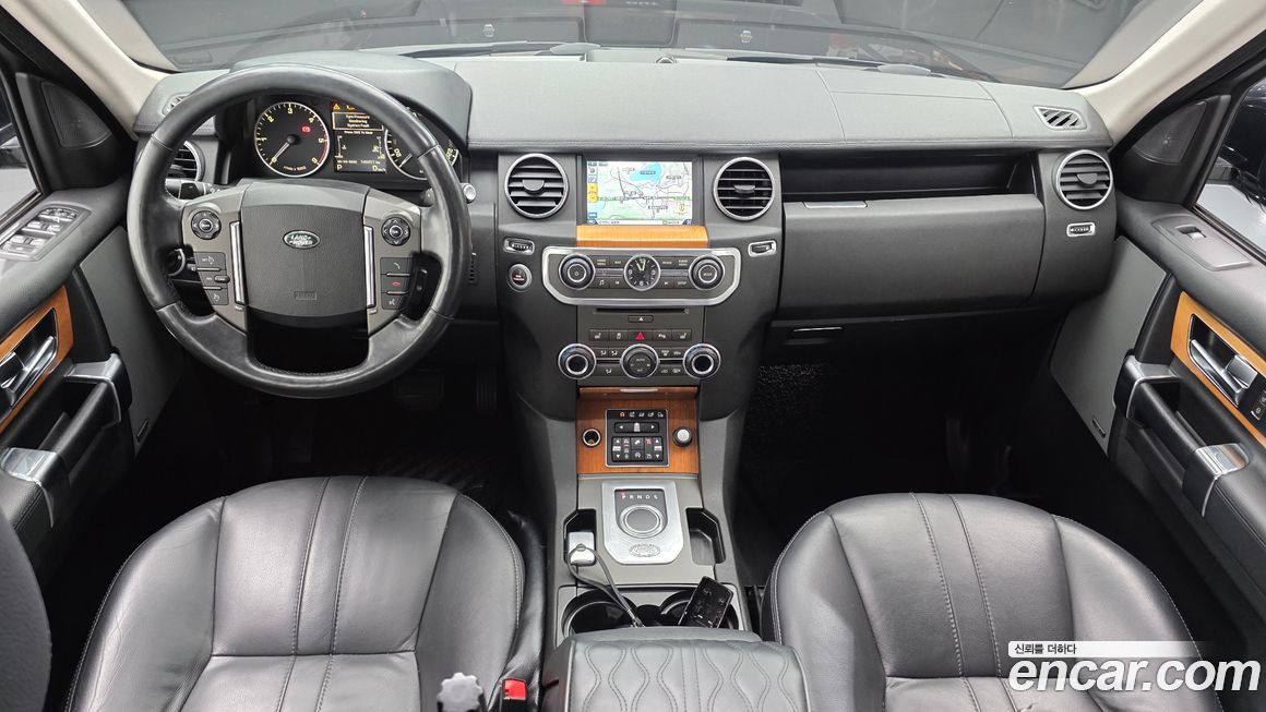 Land Rover Discovery 2015