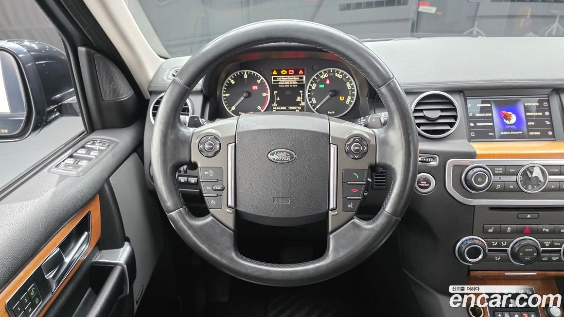 Land Rover Discovery 2015