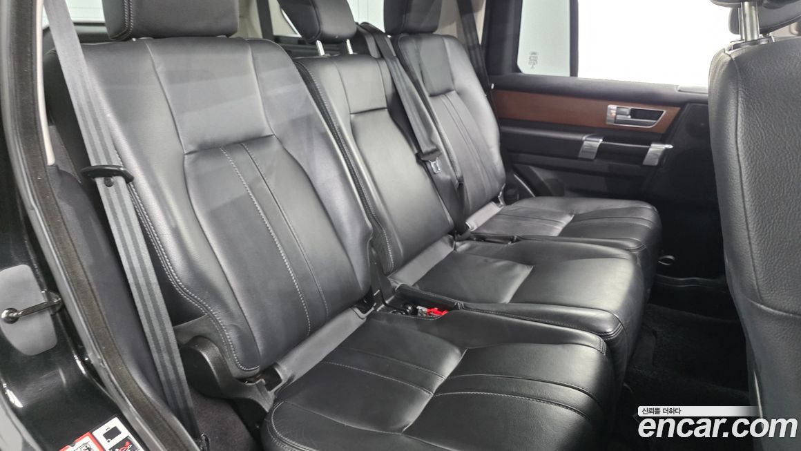 Land Rover Discovery 2015