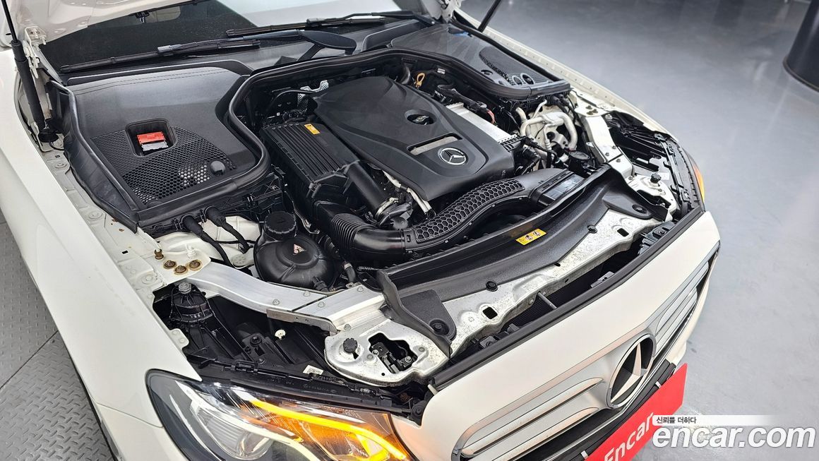 Mercedes-Benz E-Class 2018