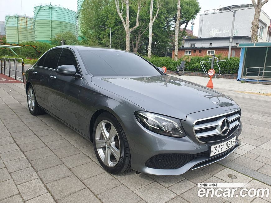 Mercedes-Benz E-Class 2017