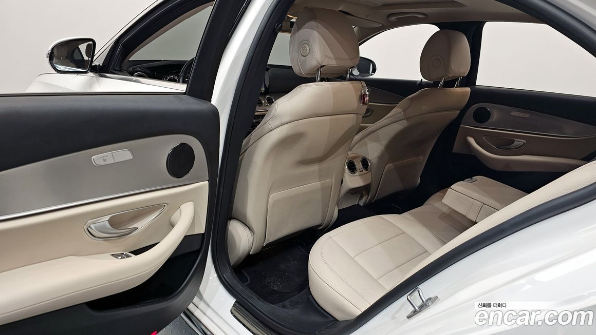 Mercedes-Benz E-Class 2018