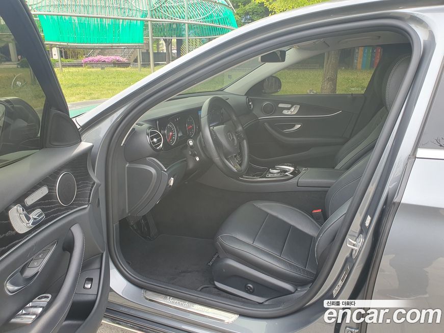 Mercedes-Benz E-Class 2017