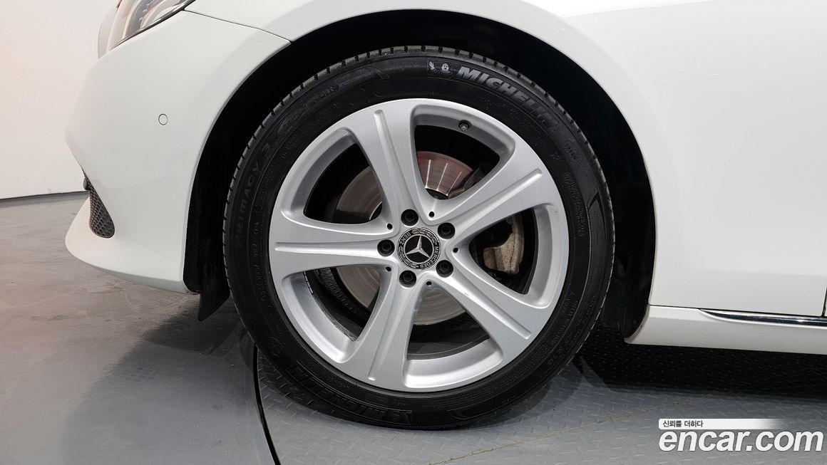 Mercedes-Benz E-Class 2018