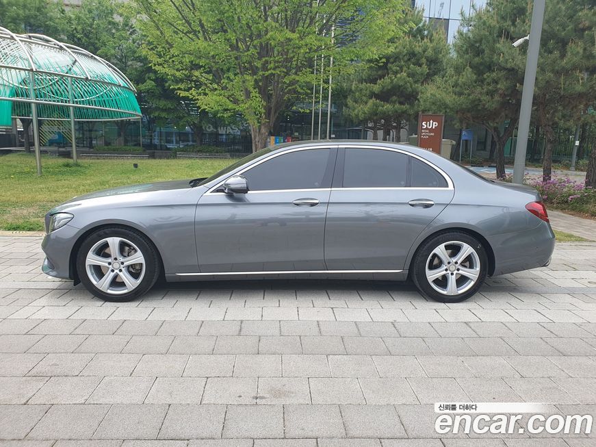 Mercedes-Benz E-Class 2017