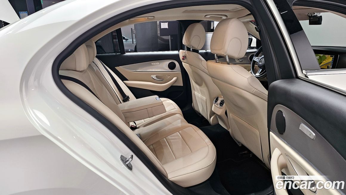 Mercedes-Benz E-Class 2018