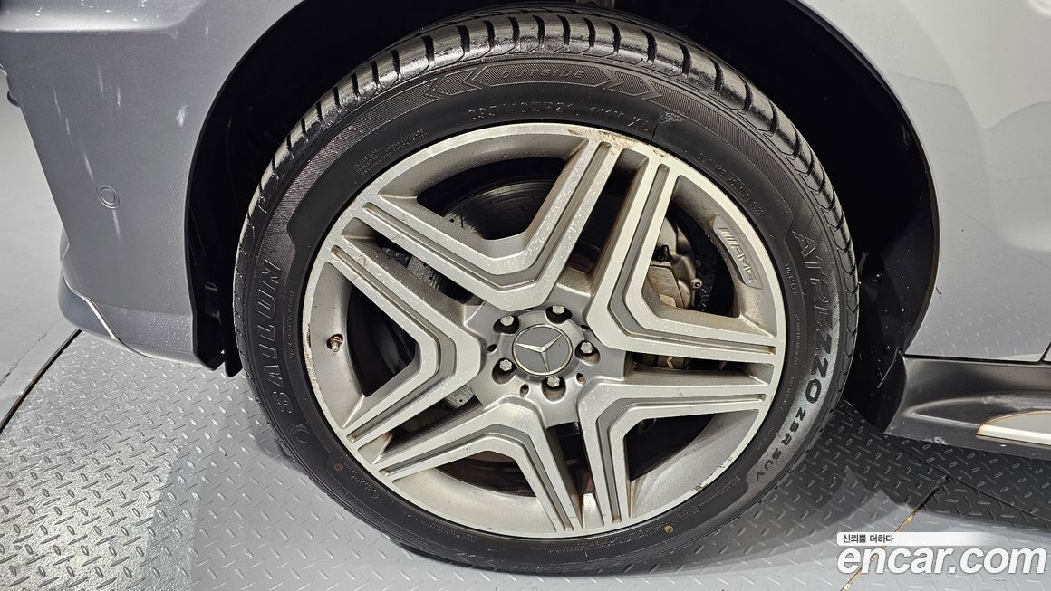 Mercedes-Benz M-class 2013