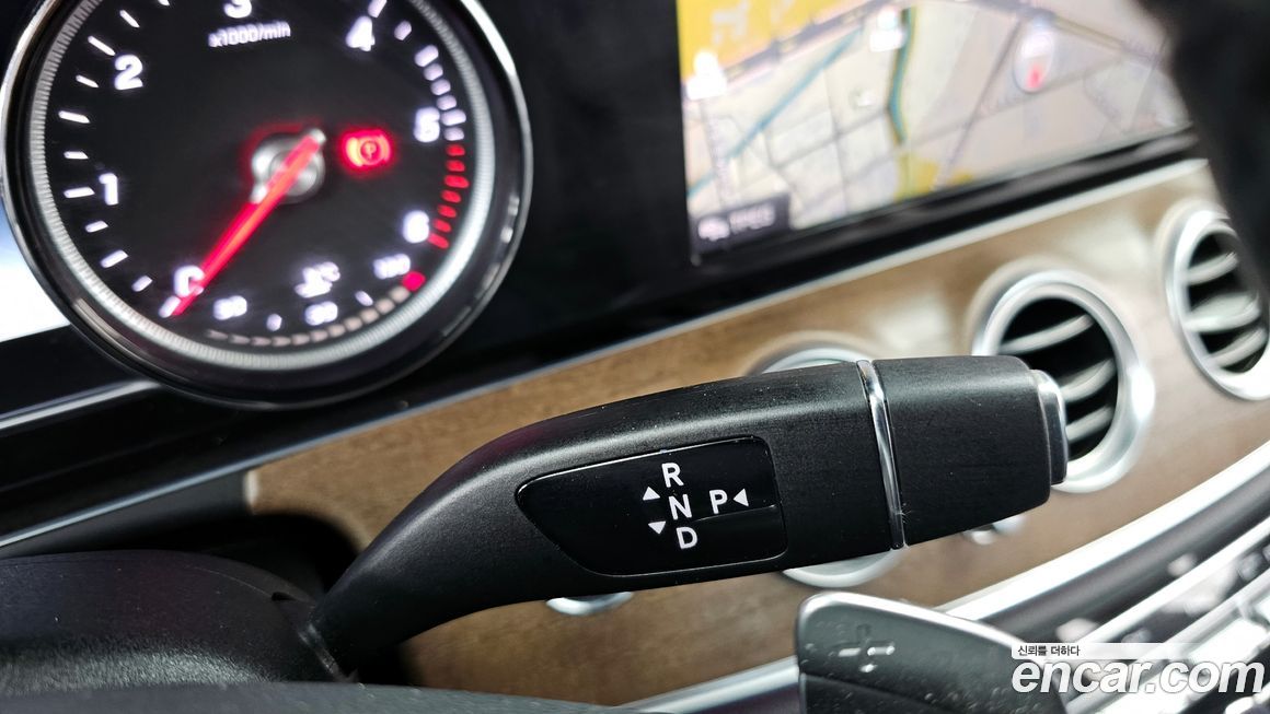 Mercedes-Benz E-Class 2018