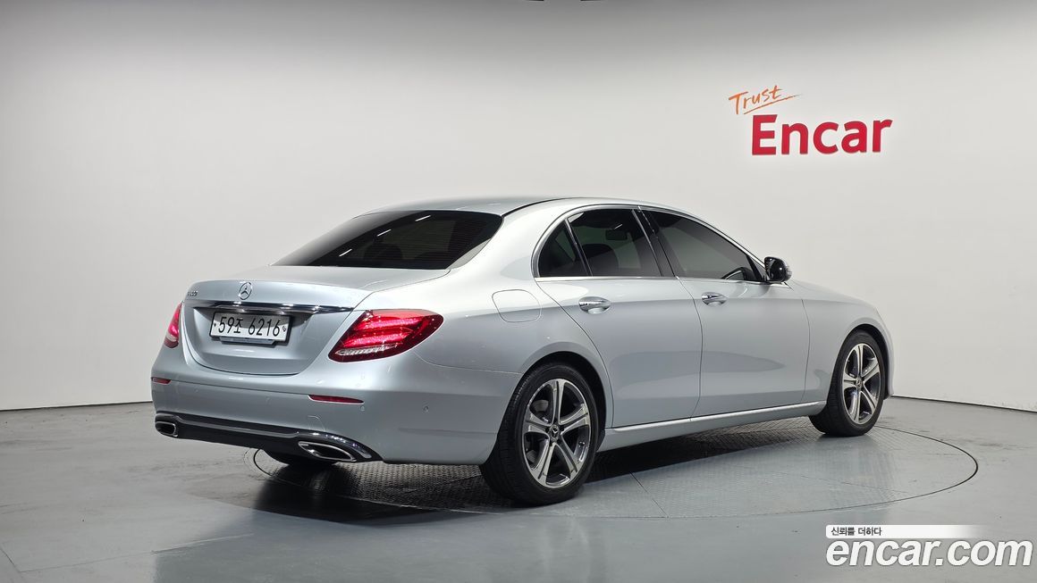 Mercedes-Benz E-Class 2019