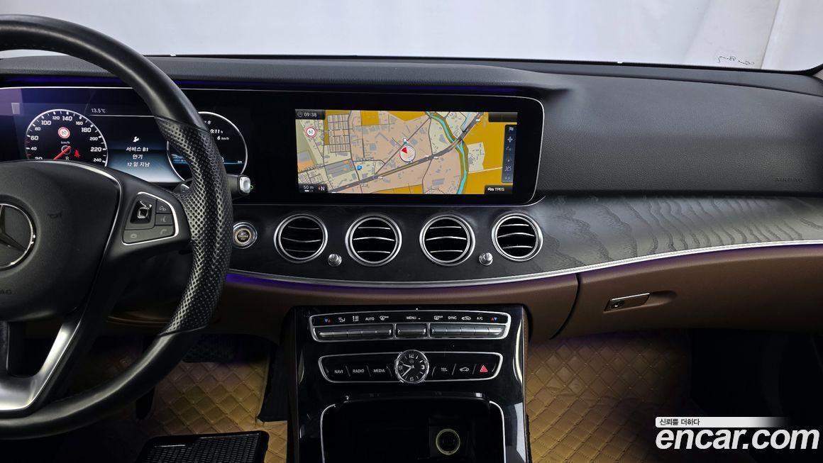 Mercedes-Benz E-Class 2017