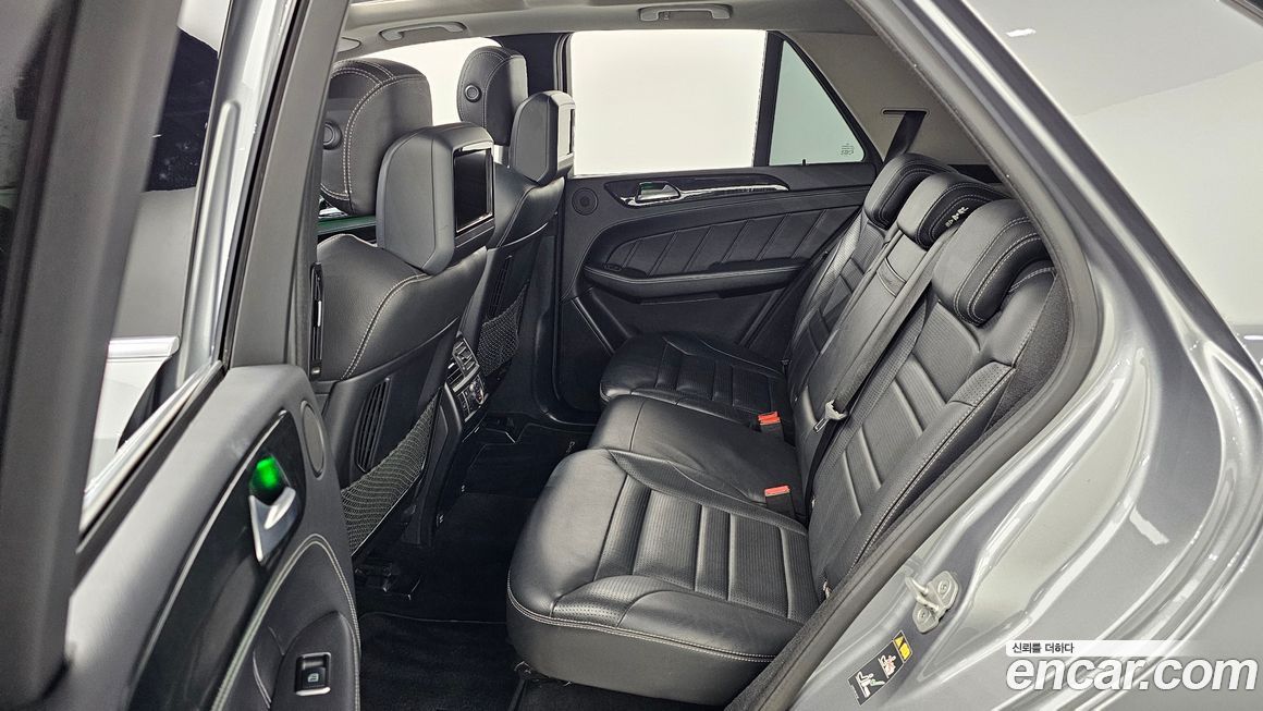 Mercedes-Benz M-class 2013