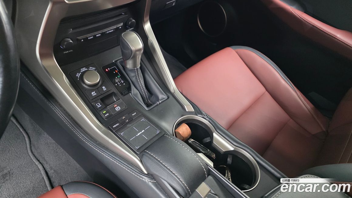 Lexus NX 2017