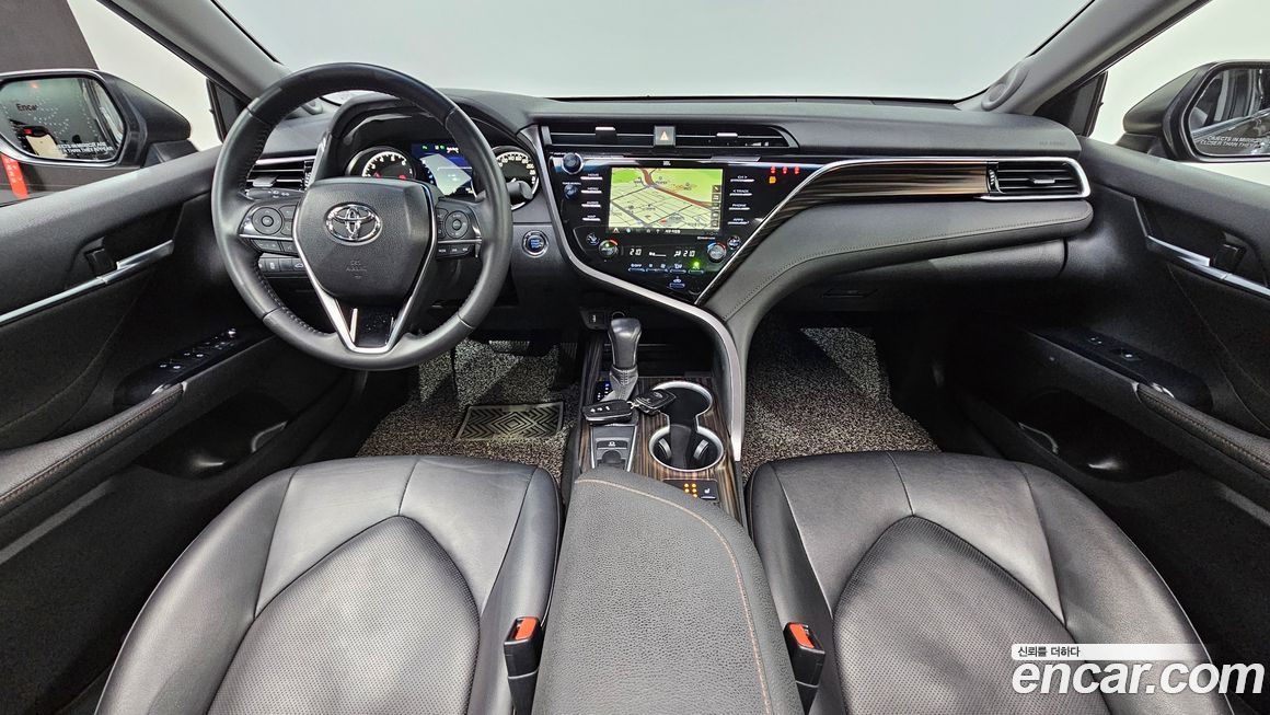 Toyota Camry 2018