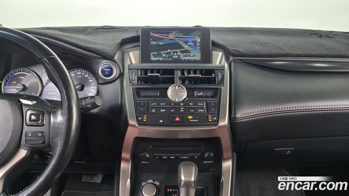 Lexus NX 2017