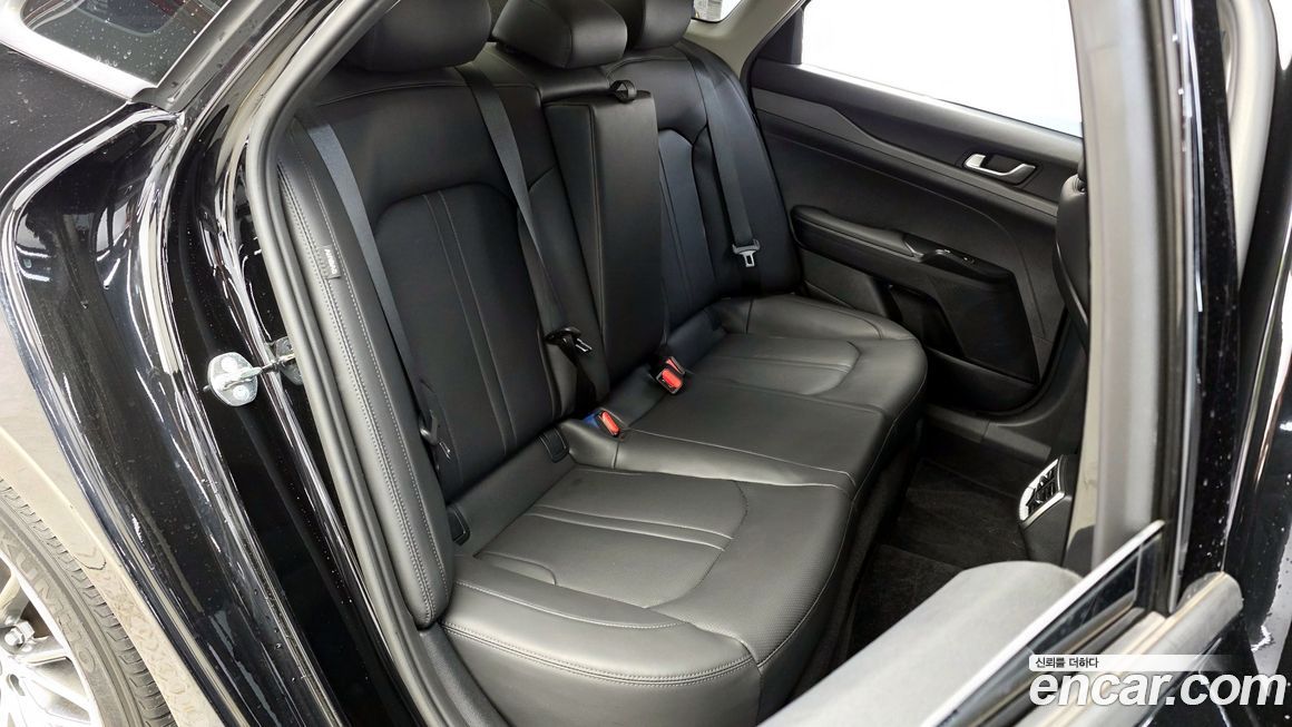 Kia K5 2023
