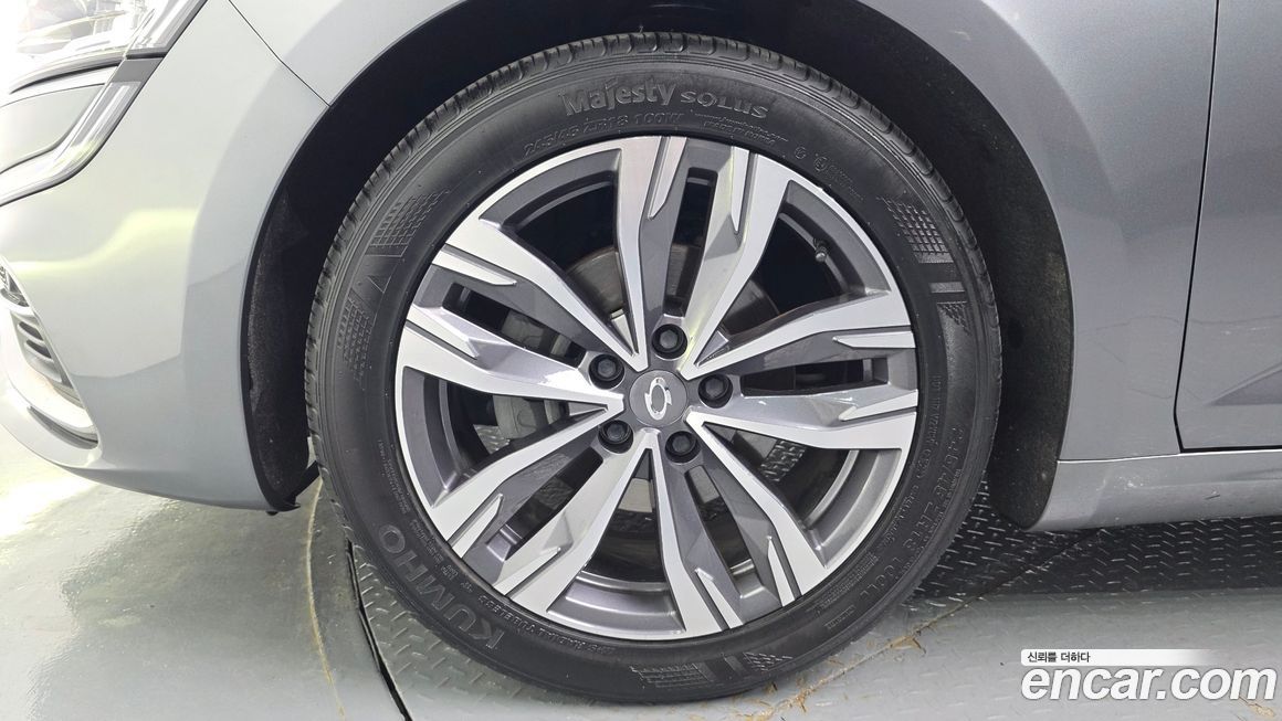 Renault-KoreaSamsung SM6 2023