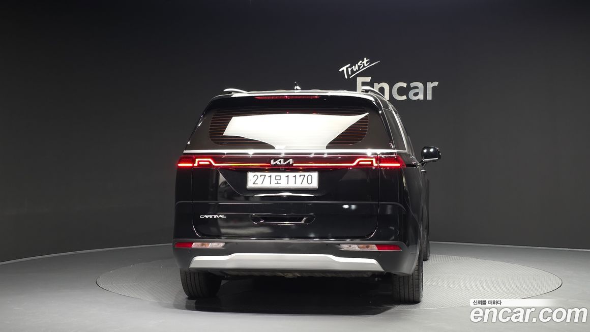 Kia Canival 2023