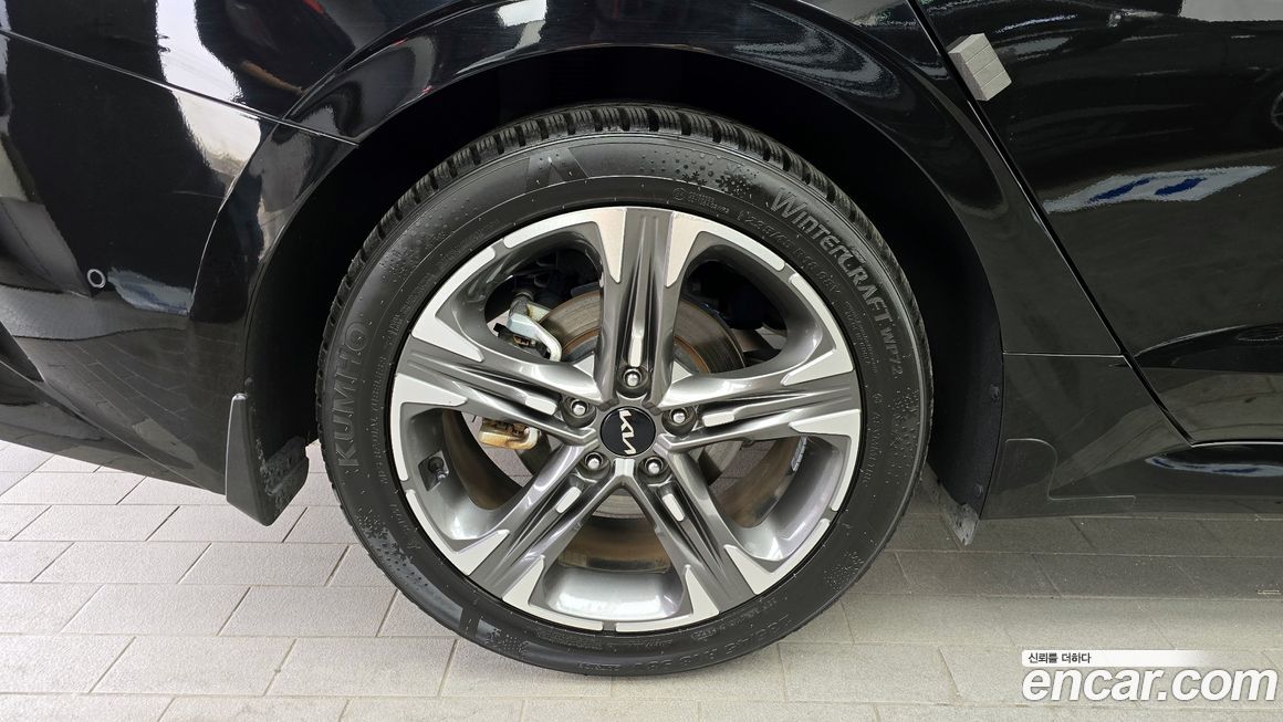 Kia K5 2023