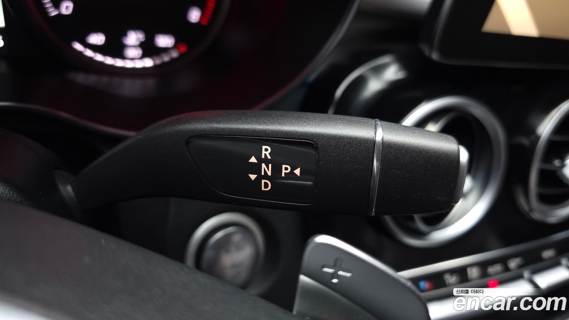 Mercedes-Benz C-Class 2018