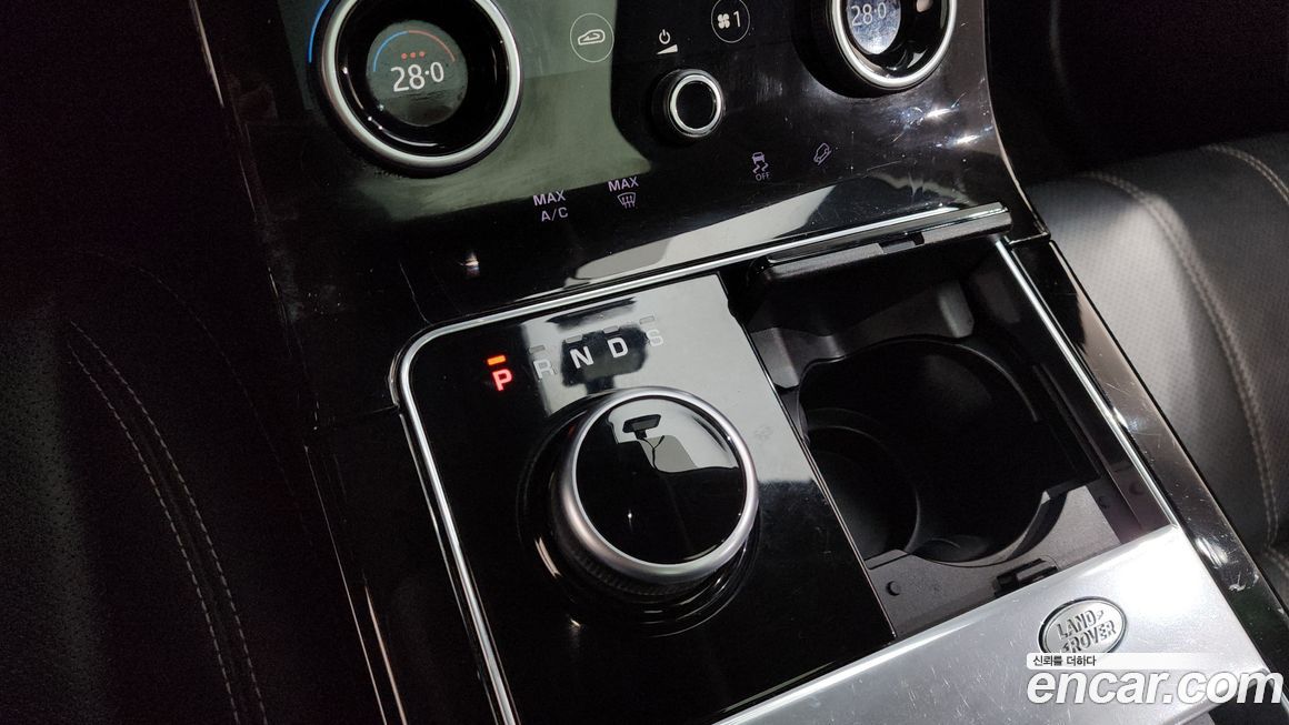Land Rover Range Rover Velar 2019
