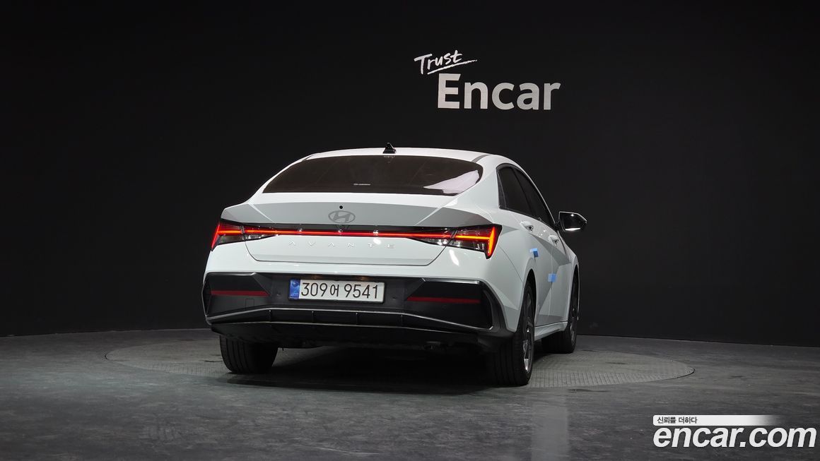 Hyundai AVANTE 2026