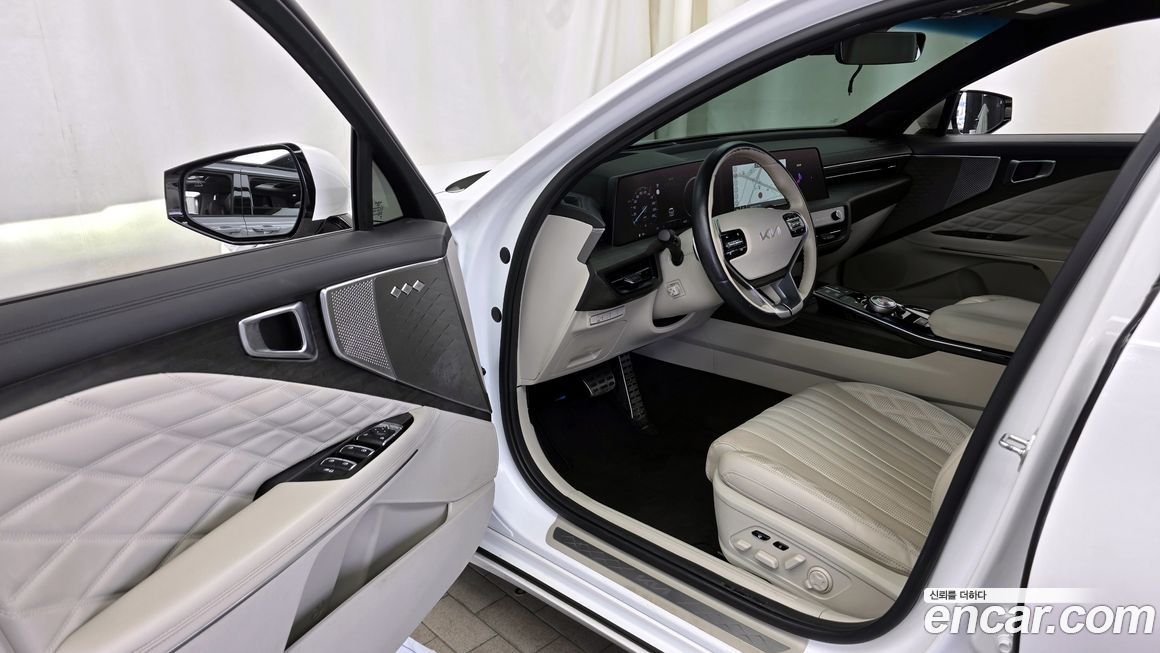 Kia K8 2023