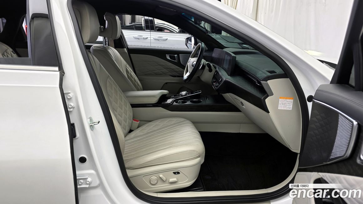 Kia K8 2023