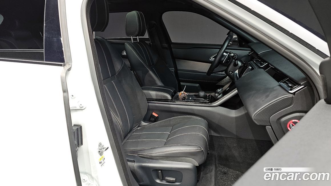 Land Rover Range Rover Velar 2019