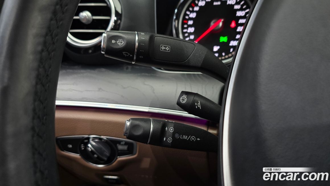 Mercedes-Benz E-Class 2018