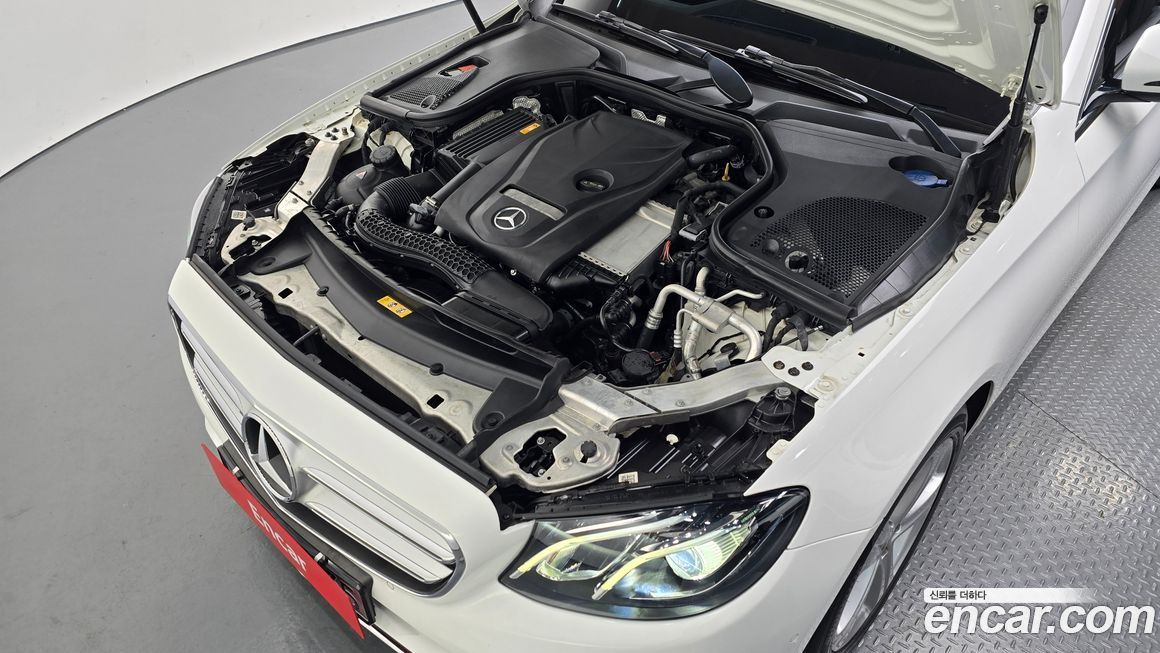 Mercedes-Benz E-Class 2018