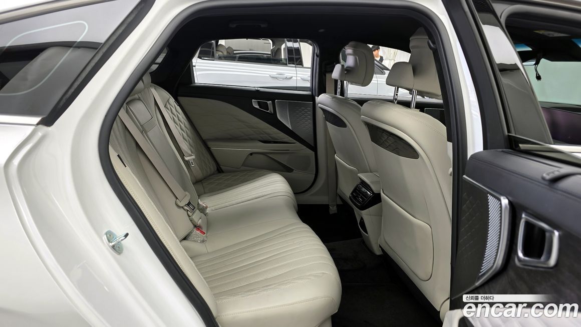 Kia K8 2023