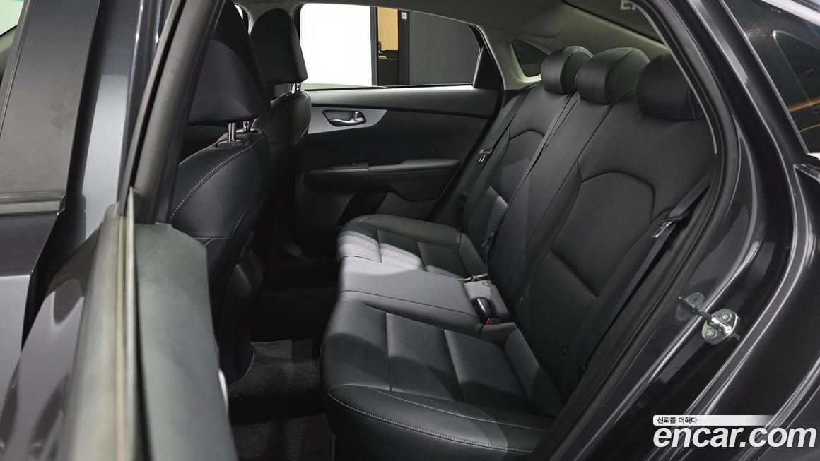 Kia K3 2023