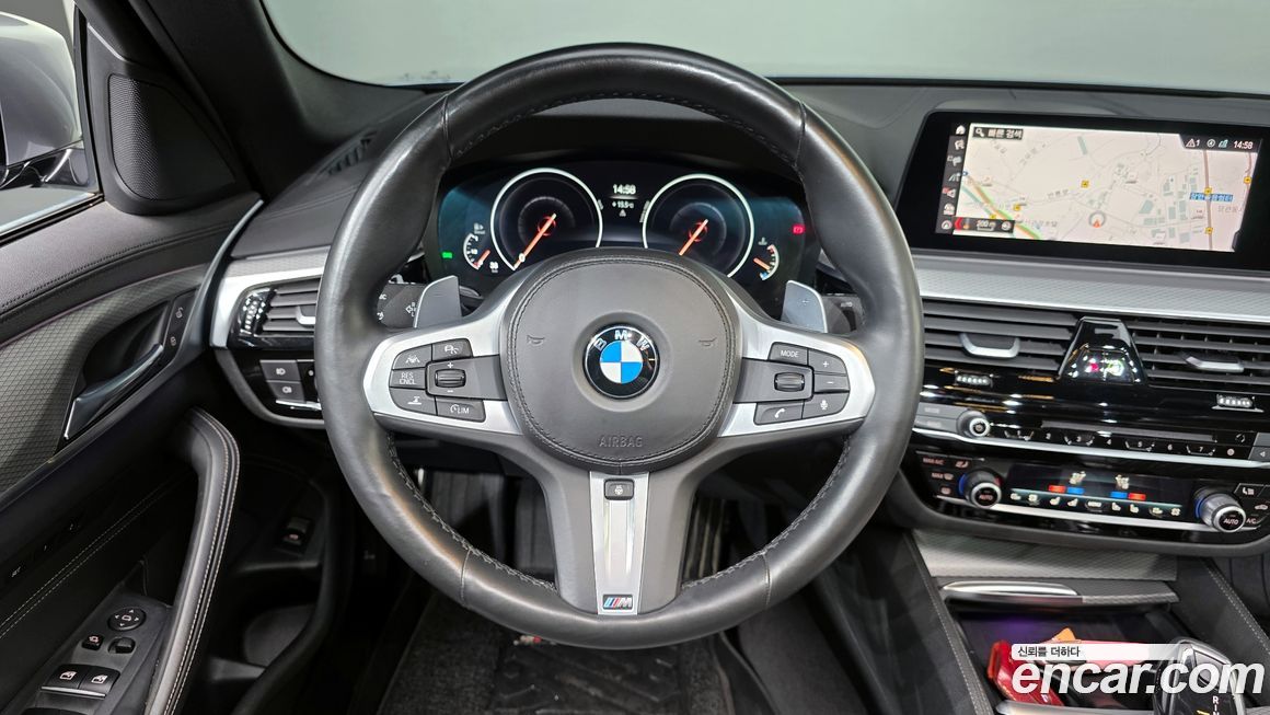 BMW 5-Series 2019