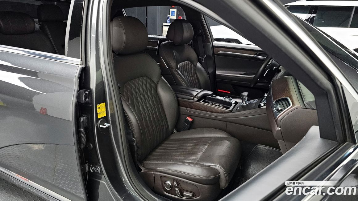 Genesis G90 2019