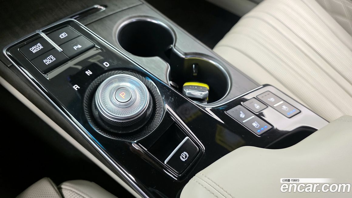 Kia K8 2023