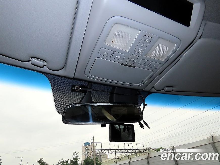 Hyundai Solati 2015