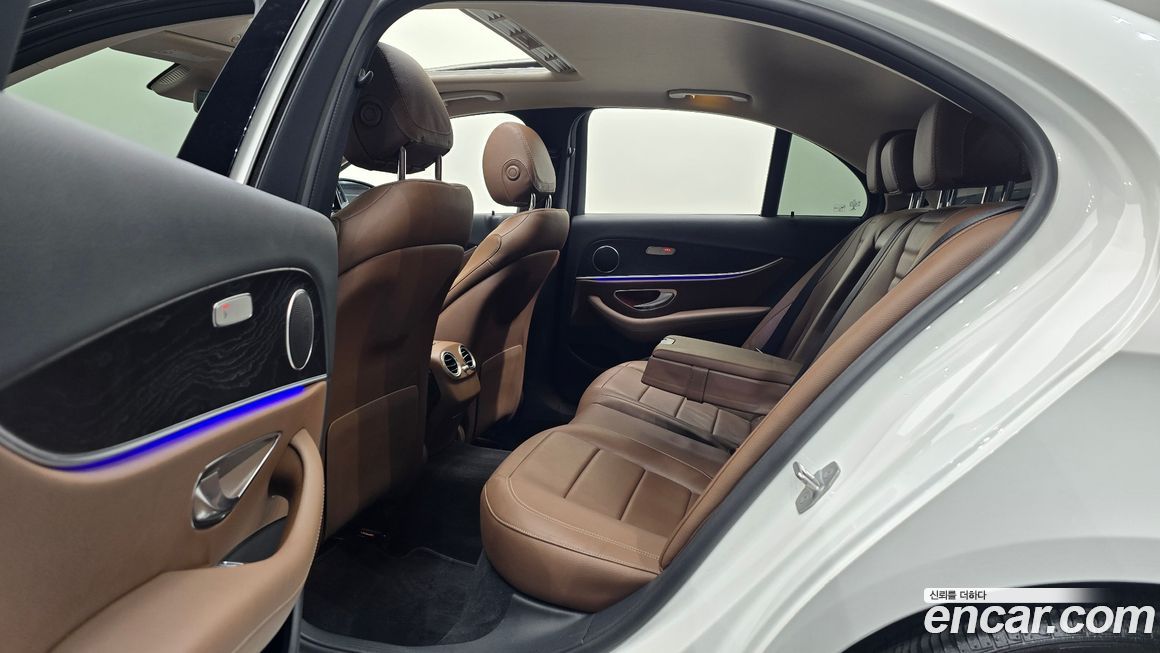 Mercedes-Benz E-Class 2018