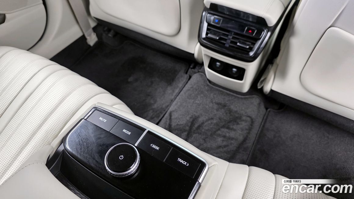Kia K8 2023